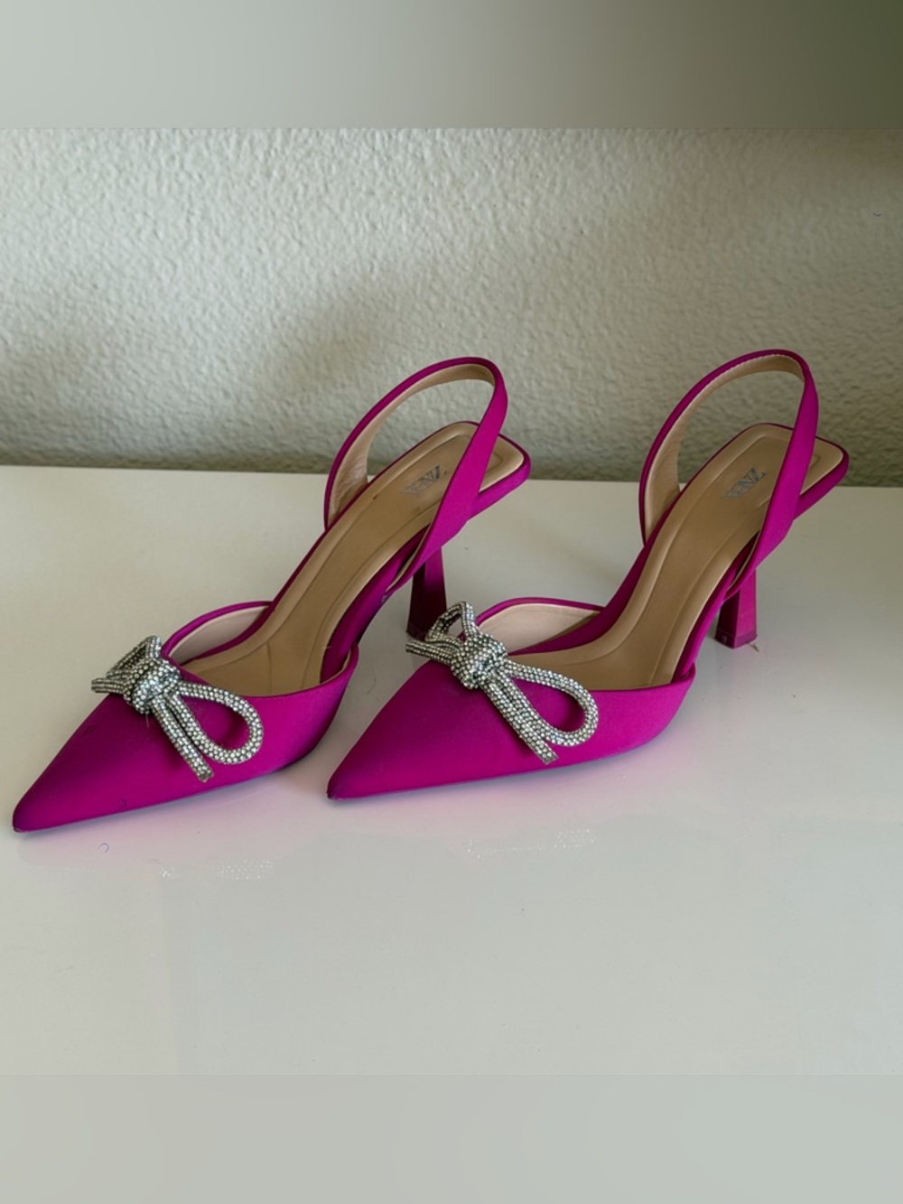 Zara Women’s Pink Embellished Bow Satin Kitten Heels | Size: 38 / US 7.5